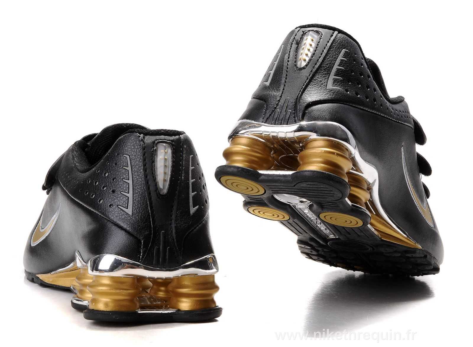 dore et noir Shox R4 avec strapes (2).JPG
